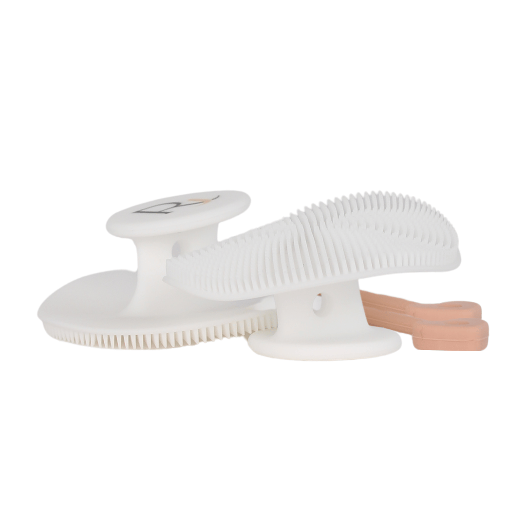 White Raqiia Face Cleansers with Rosegold Raqiia Straps